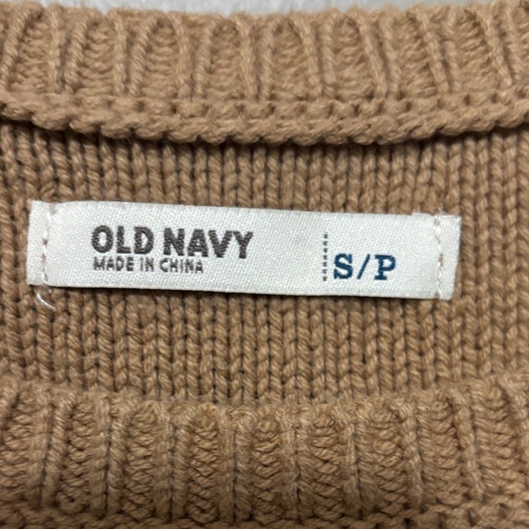 Old Navy Women's Tan Crew Neck Sweater - Picture 2 of 3